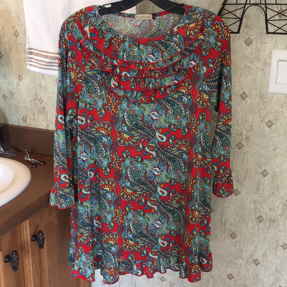 Nuggles top